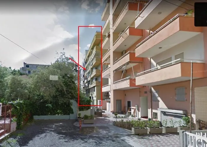 Lovely In The Beach, * Durrës