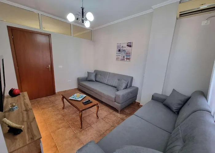 Lovely In The Beach, * Durrës